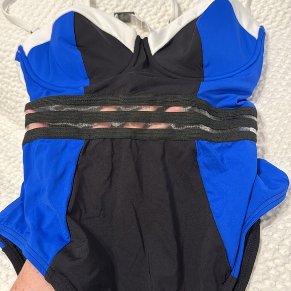 Kenneth Cole one piece swimsuit in blue, black, and white - Picture 8 of 8